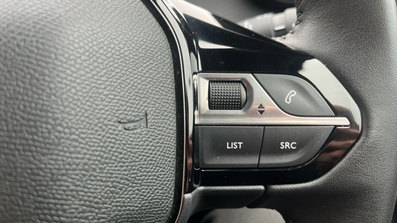 Peugeot 2008 1.2 PureTech 130 Allure Premium+ 5dr Petrol Estate